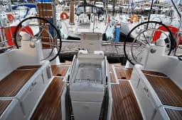 Sun Odyssey 519 in Athens / Marina Delta Kallithea thumbnail 4