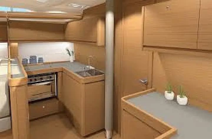 Dufour 520 Grand Large in Vibo Marina - Photo 5