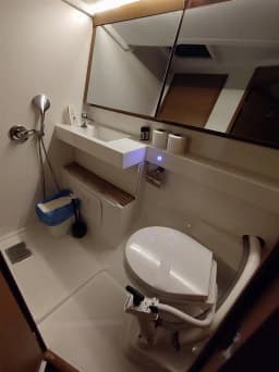 Sun Odyssey 440 in Split / ACI Marina Split thumbnail 5