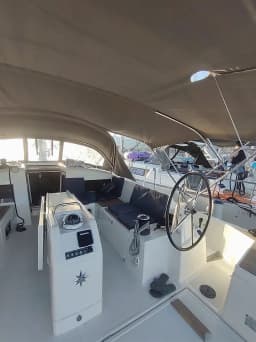 Sun Odyssey 440 in Split / ACI Marina Split thumbnail 9