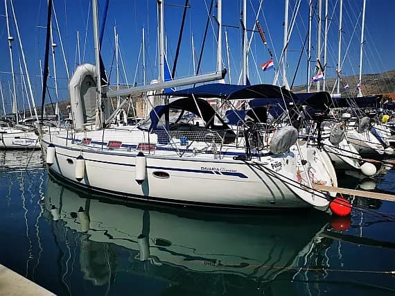 Bavaria 42 Cruiser in Trogir / ACI Marina Trogir - Photo 1