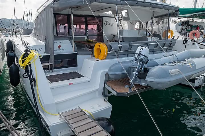 Astréa 42 in Lefkada / D-Marin Marina Lefkas - Photo 4