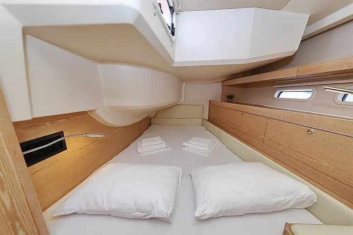 Hanse 575 in Sukošan / D-Marin Dalmacija Marina - Photo 5