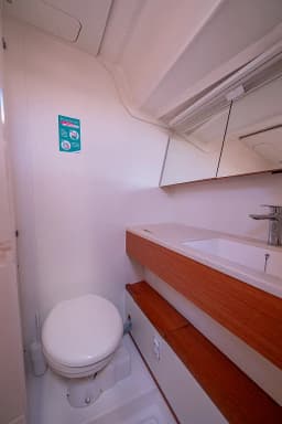 Dufour 41 in Kos / Marina Kos thumbnail 11