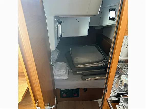 Sun Odyssey 380 in Fethiye / Ece Marina - Photo 2