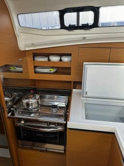 Sun Odyssey 380 in Fethiye / Ece Marina thumbnail 11