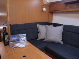 Bavaria Cruiser 36 in Primošten / Marina Kremik thumbnail 13