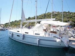 Bavaria Cruiser 36 in Primošten / Marina Kremik thumbnail 8