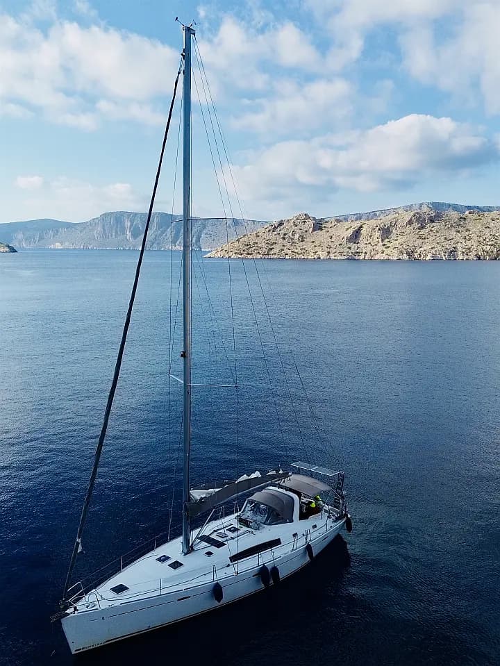 Oceanis 50 Family in Lefkada / Nikiana Marina - Photo 4