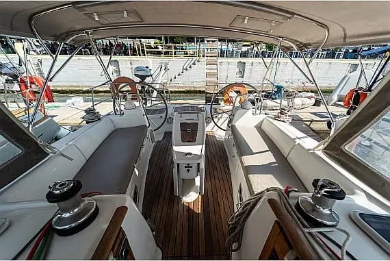 Oceanis 43 in Kavala - Photo 1