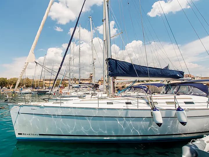 Cyclades 50.5 in Lavrion Main Port - Photo 1