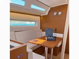 Sun Odyssey 380 in Lavrion Main Port thumbnail 2