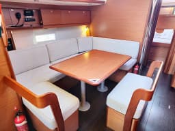 Dufour 430 in Kaštel Gomilica / Marina Kaštela thumbnail 18