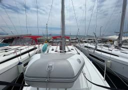Oceanis 40.1 in Split / ACI Marina Split thumbnail 11