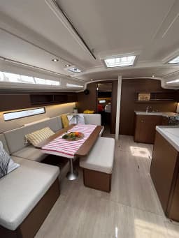 Oceanis 40.1 in Split / ACI Marina Split thumbnail 18