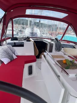 Oceanis 40.1 in Split / ACI Marina Split thumbnail 9