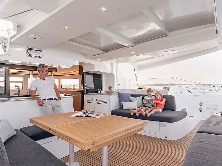 Lagoon 46 in Seget Donji / Marina Baotić - Photo 4