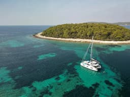 Lagoon 46 in Seget Donji / Marina Baotić thumbnail 9