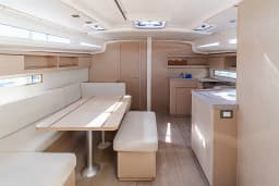 Oceanis 40.1 in Sardinia / Olbia / Marina di Olbia thumbnail 11