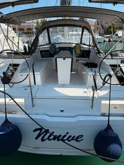 Dufour 41 in Sicily / Furnari / Marina Portorosa thumbnail 7