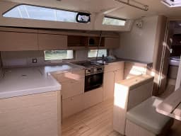 Oceanis 46.1 in Mallorca / Cala D`Or / Cala D'Or thumbnail 10