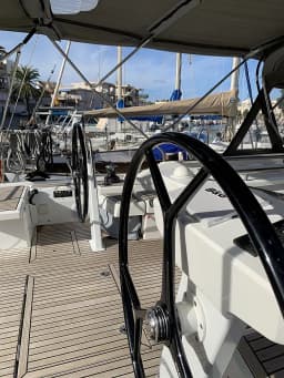 Oceanis 46.1 in Mallorca / Cala D`Or / Cala D'Or thumbnail 8