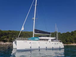 Lagoon 450 Sport in Sukošan / D-Marin Dalmacija Marina thumbnail 1