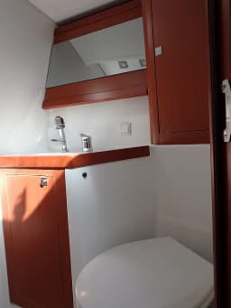 Oceanis 48 in Lefkada / Port of Lefkas thumbnail 25