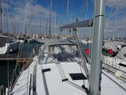 Oceanis 48 in Lefkada / Port of Lefkas thumbnail 9