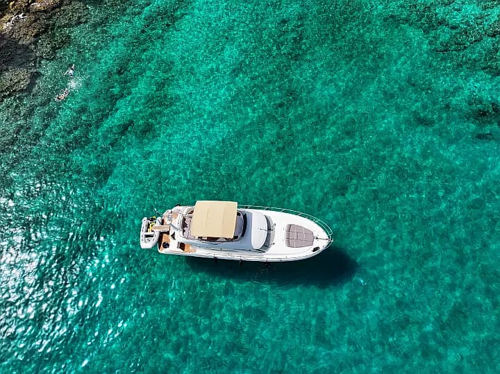 Prestige 46 Fly in Split / ACI Marina Split - Photo 4