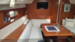 Oceanis 37 in Hjellestad Marina thumbnail 27