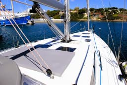 Bavaria C45 Style in Lavrion / Olympic Marina thumbnail 11