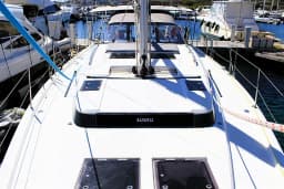 Bavaria C45 Style in Lavrion / Olympic Marina thumbnail 12