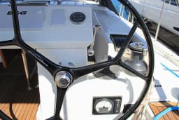Bavaria C45 Style in Lavrion / Olympic Marina thumbnail 22