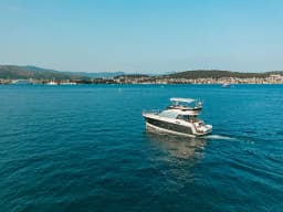Monte Carlo 5 in Seget Donji / Marina Baotić thumbnail 36