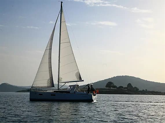 Oceanis 38 in Marmaris / Adaköy Marina - Photo 1