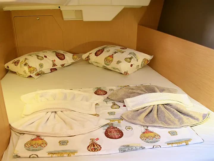 Oceanis 38 in Marmaris / Adaköy Marina - Photo 4