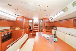 Oceanis 48 in Athens / Alimos Marina thumbnail 10