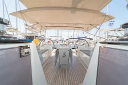 Oceanis 48 in Athens / Alimos Marina thumbnail 15