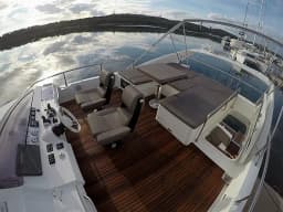 Prestige 620 in Šibenik / D-Marin Marina Mandalina thumbnail 8