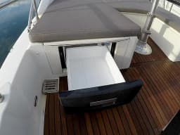 Prestige 620 in Šibenik / D-Marin Marina Mandalina thumbnail 9