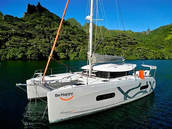 Excess 11 in Papeete, Tahiti / Papeete - image 1