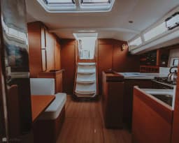 Sun Odyssey 440 in Nikiti - Chalkidiki / Nikiti thumbnail 15