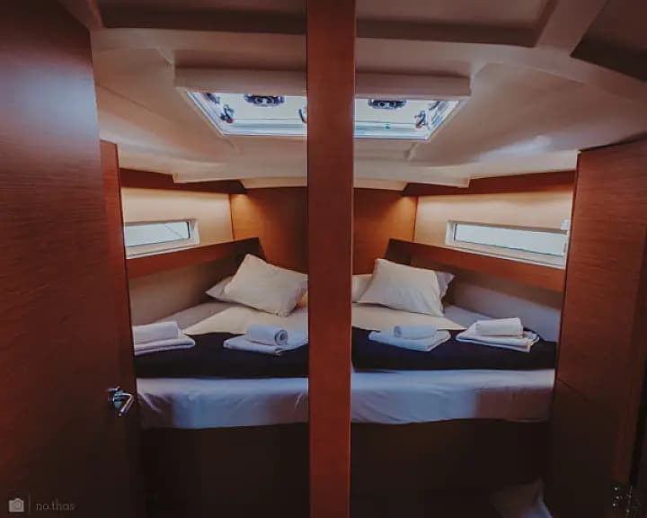 Sun Odyssey 440 in Nikiti - Chalkidiki / Nikiti - Photo 5