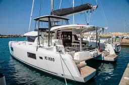Lagoon 42 in Sicily / Capo d'Orlando Marina thumbnail 4
