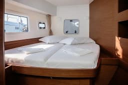 Lagoon 42 in Sicily / Capo d'Orlando Marina thumbnail 6