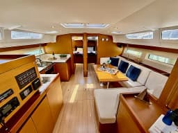 Sun Odyssey 490 in Paros / Piso Livadi Port thumbnail 2