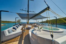 Luxury Sailing Yacht in Split / Port of Split / East Harbour thumbnail 19