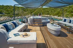 Luxury Sailing Yacht in Split / Port of Split / East Harbour thumbnail 29