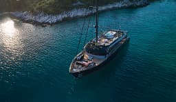 Luxury Sailing Yacht in Split / Port of Split / East Harbour thumbnail 3